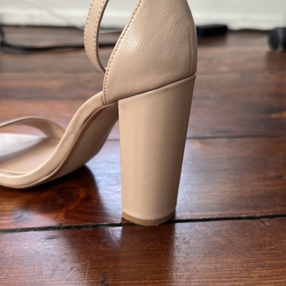Steve Madden Carrson size 6, nude - Picture 4 of 4